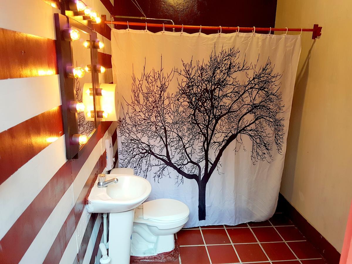 Capsule Hostel Гватемала Экстерьер фото
